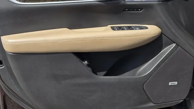 2020 Cadillac XT6 Sport