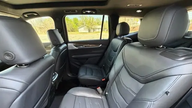 2022 Cadillac XT6 Sport
