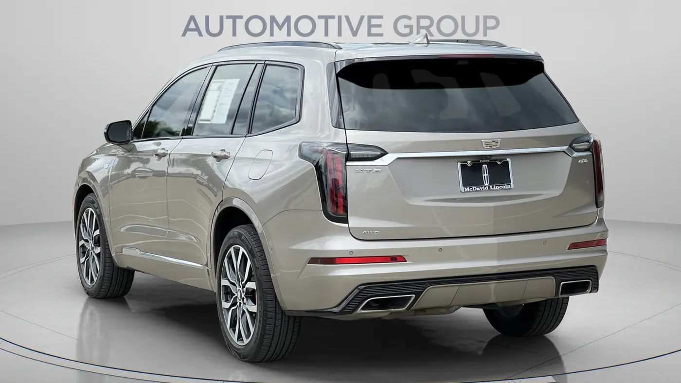 2023 Cadillac XT6 Sport