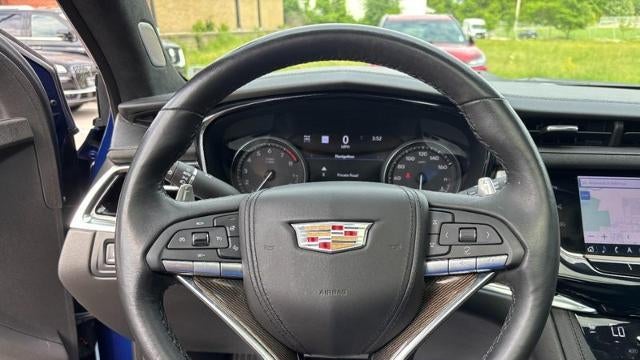 2023 Cadillac XT6 Sport