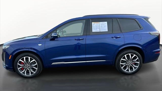 2025 Cadillac XT6 Sport