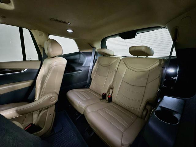 2021 Cadillac XT6 - $26,758