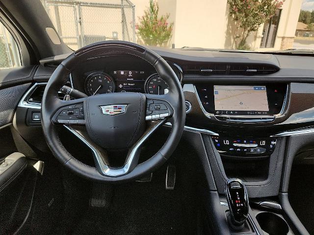 2023 Cadillac XT6 - $43,990