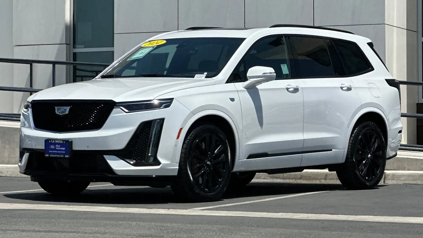 2024 Cadillac XT6 Sport