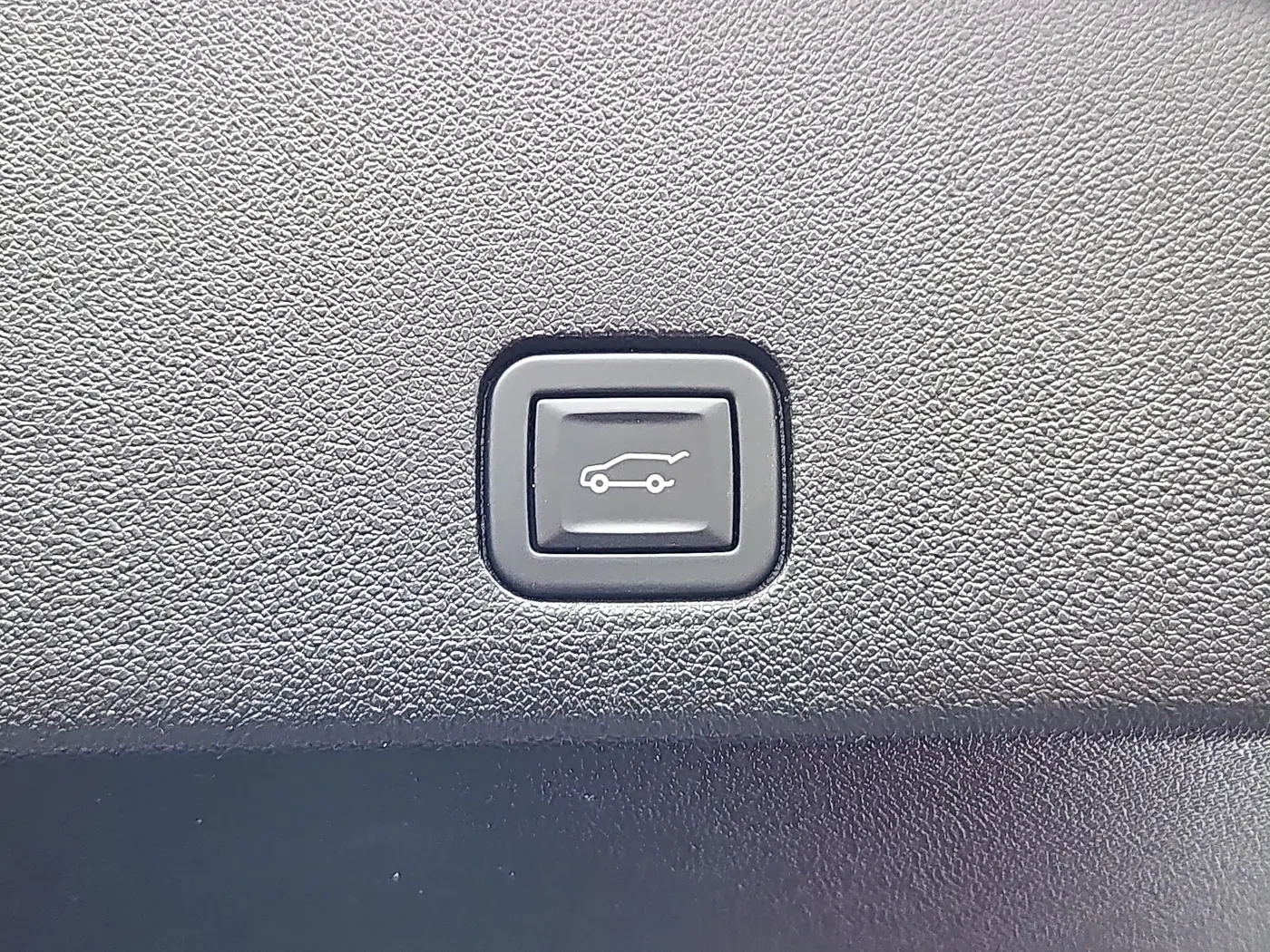 2023 Cadillac XT6 - $42,686