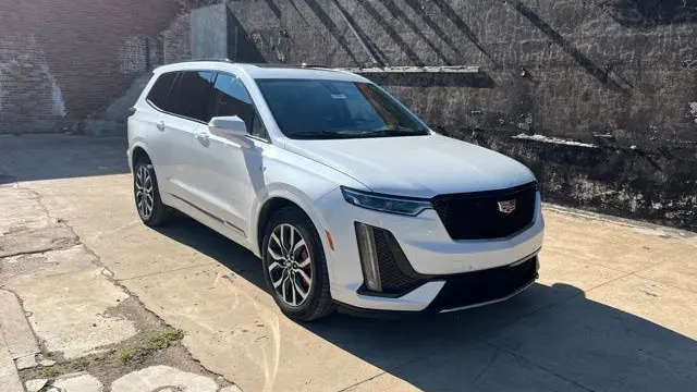 Preowned 2023 Cadillac XT6 Sport for Sale