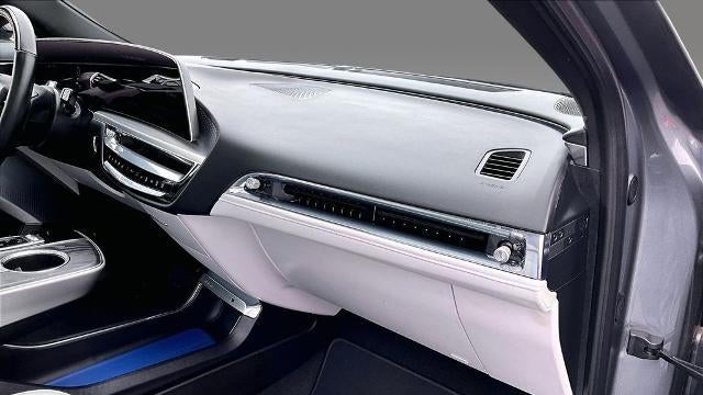 2023 Cadillac LYRIQ Luxury