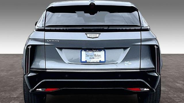 2023 Cadillac LYRIQ Luxury