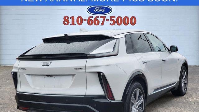 2024 Cadillac LYRIQ Tech