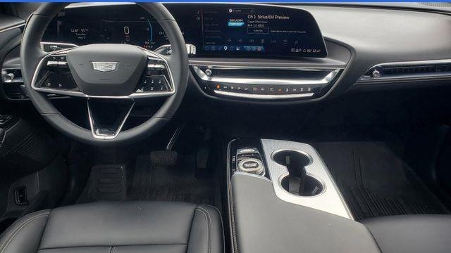 2024 Cadillac LYRIQ Tech