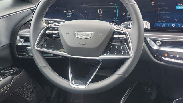 2024 Cadillac LYRIQ Tech
