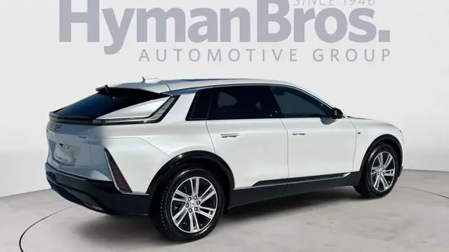 2024 Cadillac LYRIQ Tech