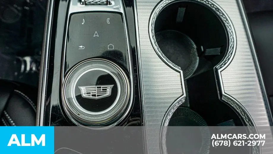 2024 Cadillac LYRIQ Tech