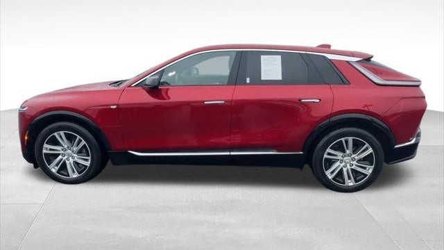 2024 Cadillac LYRIQ Tech