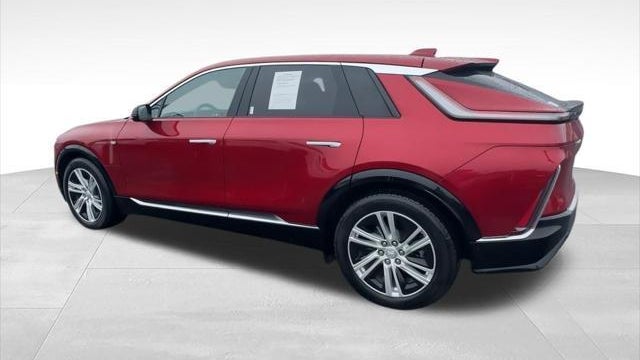 2024 Cadillac LYRIQ Tech