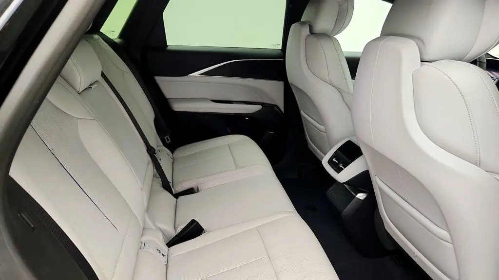2025 Cadillac Lyriq - $44,995