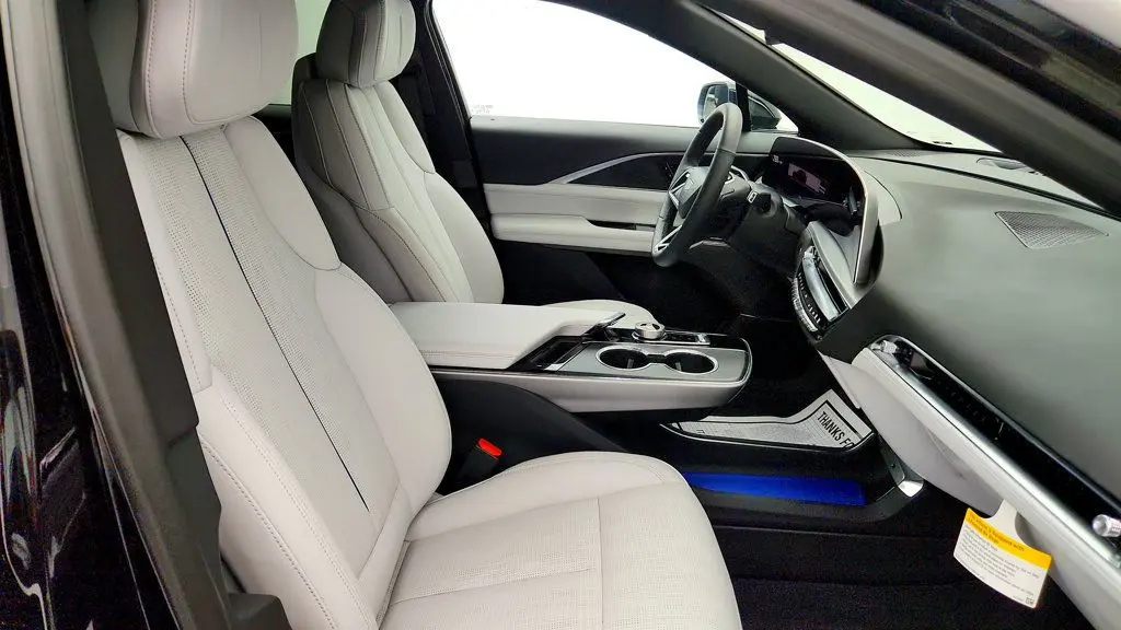 2025 Cadillac Lyriq - $44,995