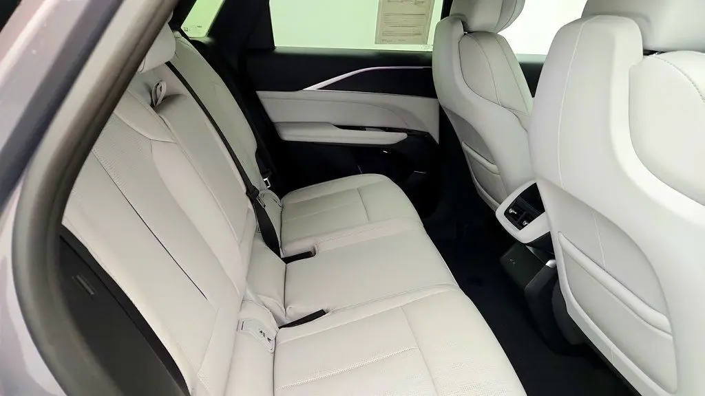 2025 Cadillac Lyriq - $45,495