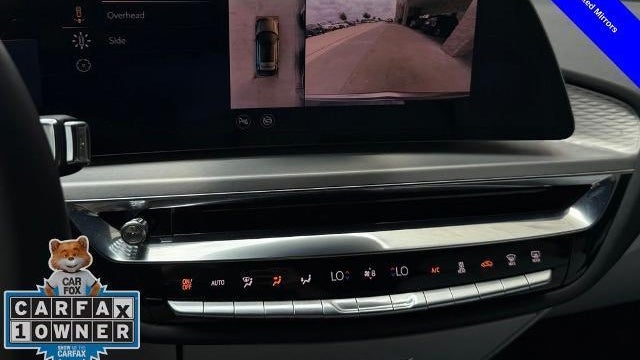 2024 Cadillac LYRIQ Luxury 1