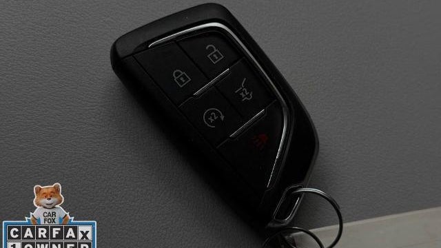 2024 Cadillac LYRIQ Luxury 1