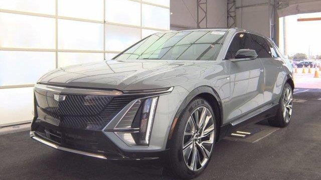 Preowned 2024 Cadillac LYRIQ Luxury 1 for Sale