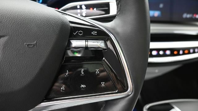 2024 Cadillac LYRIQ Luxury 1