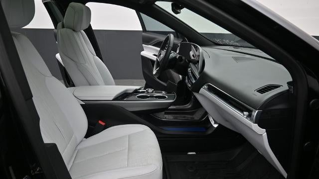 2024 Cadillac LYRIQ Luxury 1