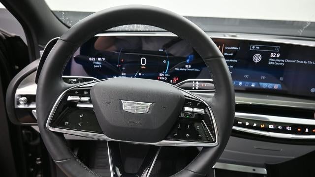 2024 Cadillac LYRIQ Luxury 1