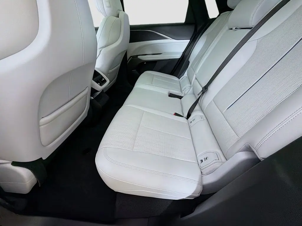2024 Cadillac Lyriq - $38,599