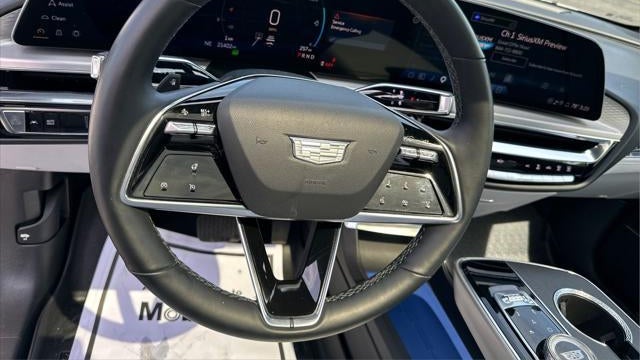 2024 Cadillac LYRIQ Luxury 1