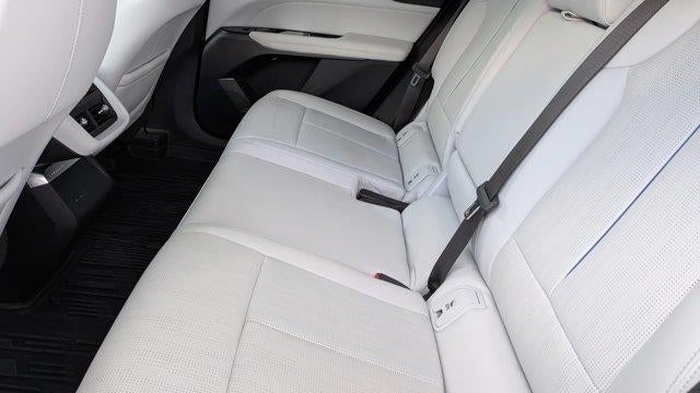 2024 Cadillac LYRIQ Luxury 1