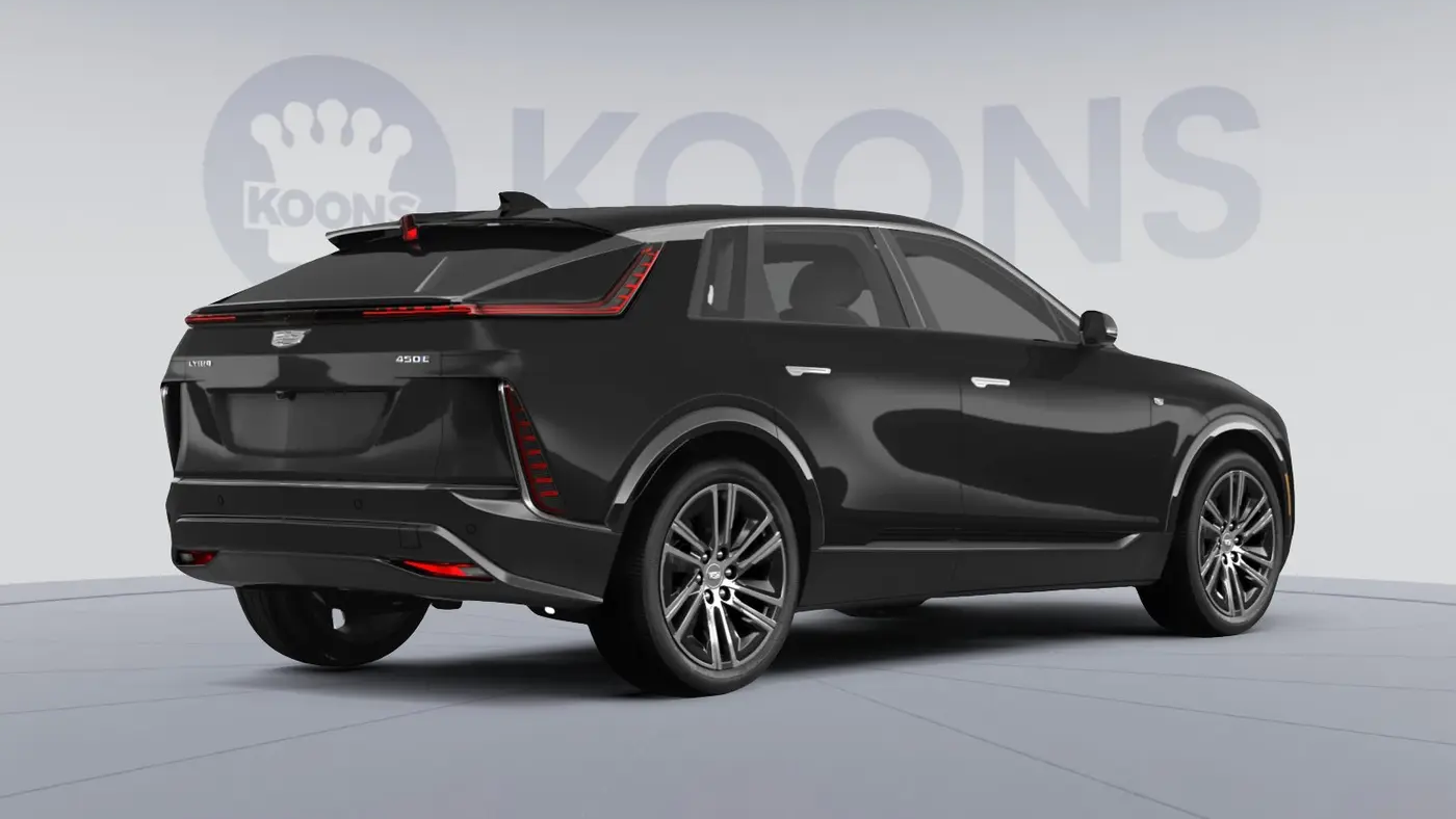 2024 Cadillac LYRIQ Luxury 2