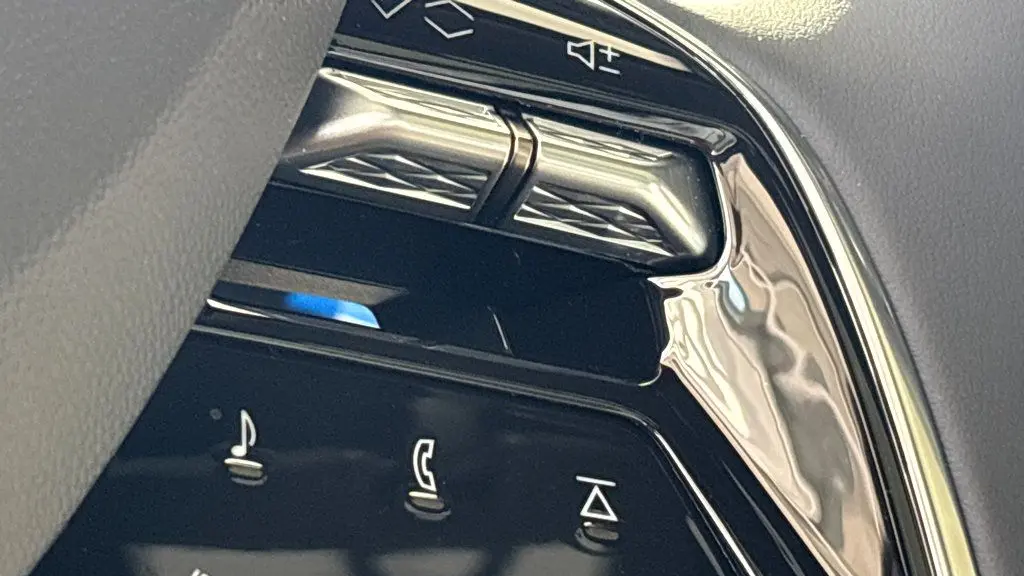 2026 Cadillac LYRIQ Premium Luxury