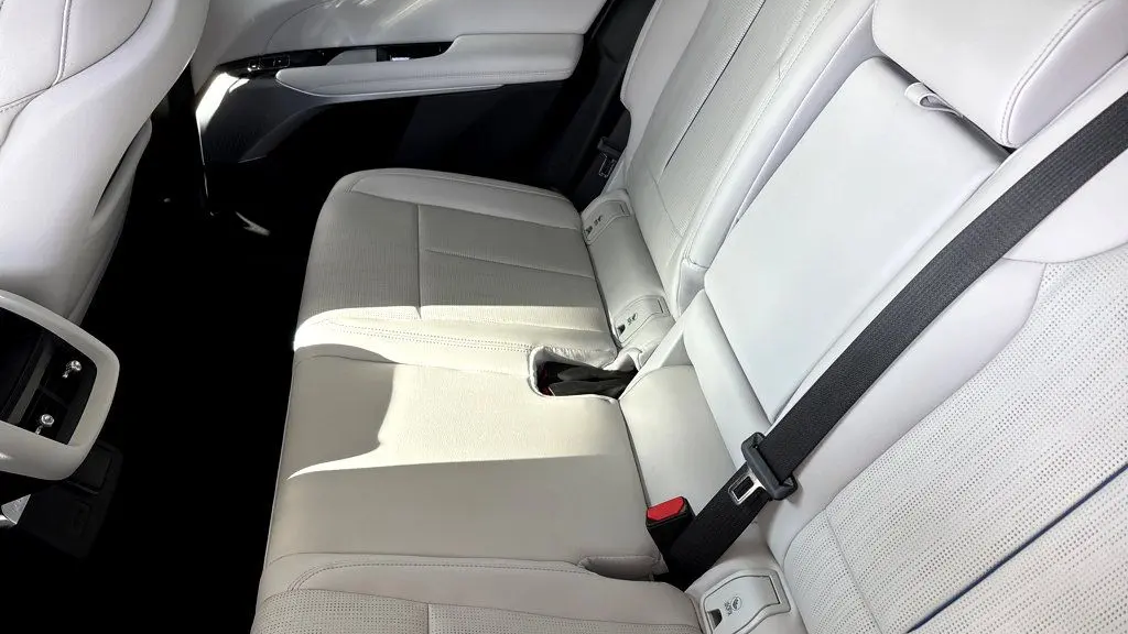 2026 Cadillac LYRIQ Premium Luxury