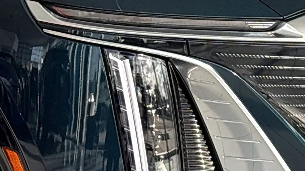 2026 Cadillac LYRIQ Premium Luxury