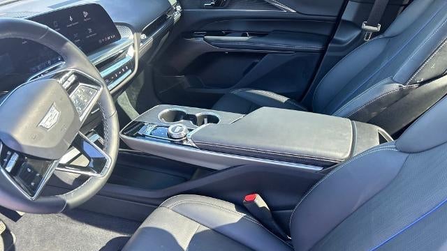2024 Cadillac LYRIQ Sport 1