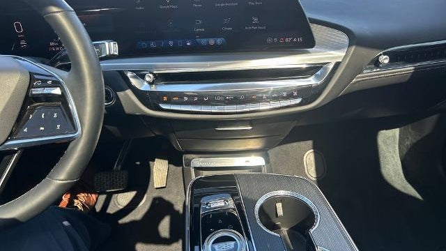 2024 Cadillac LYRIQ Sport 1