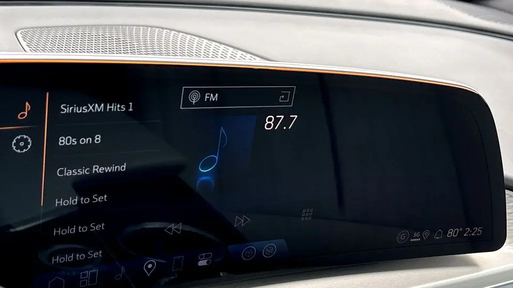 2025 Cadillac LYRIQ Sport 1