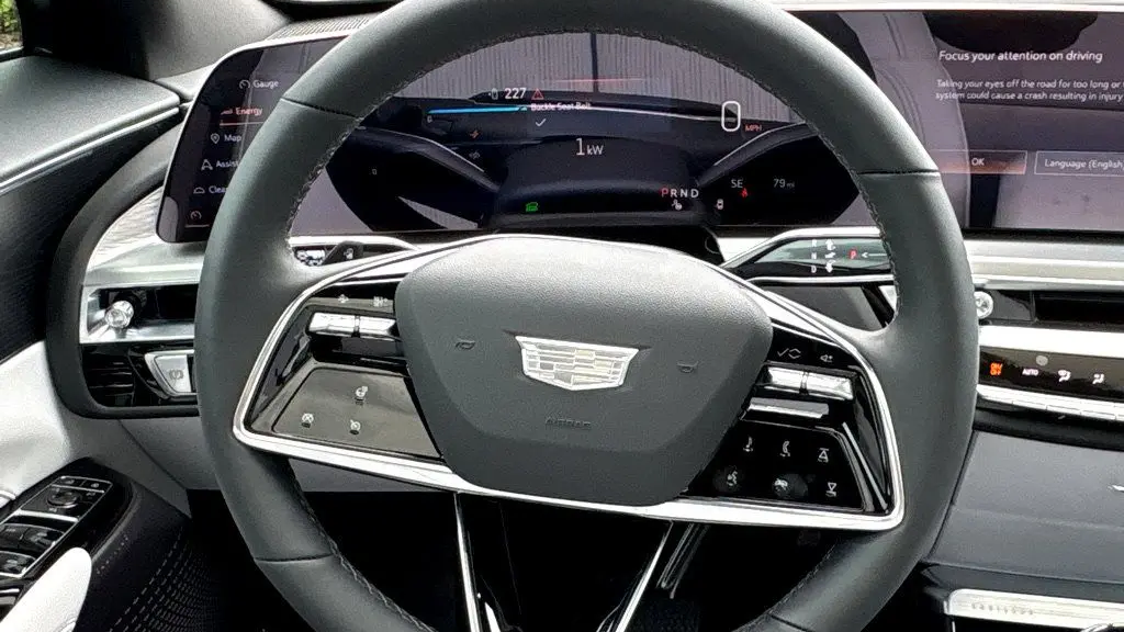 2025 Cadillac LYRIQ Sport 1