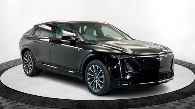 2025 Cadillac LYRIQ Sport 1