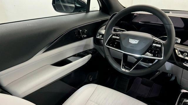 2025 Cadillac LYRIQ Sport 1