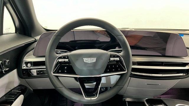 2025 Cadillac LYRIQ Sport 1