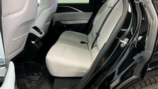 2025 Cadillac LYRIQ Sport 1