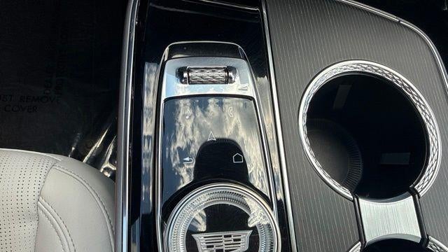 2024 Cadillac LYRIQ Sport 2