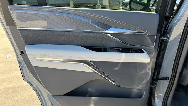 2026 Cadillac Escalade IQL Luxury