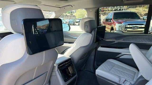 2026 Cadillac Escalade IQL Luxury