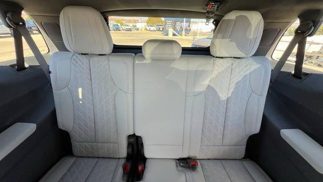 2026 Cadillac Escalade IQL Luxury