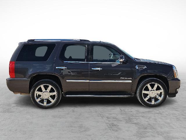 2011 Cadillac Escalade - $16,899