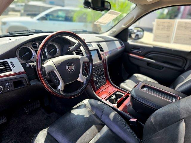 2012 Cadillac Escalade - $14,032