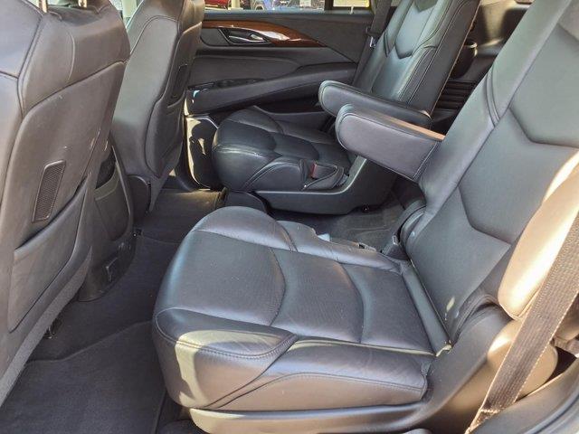 2020 Cadillac Escalade - $35,995
